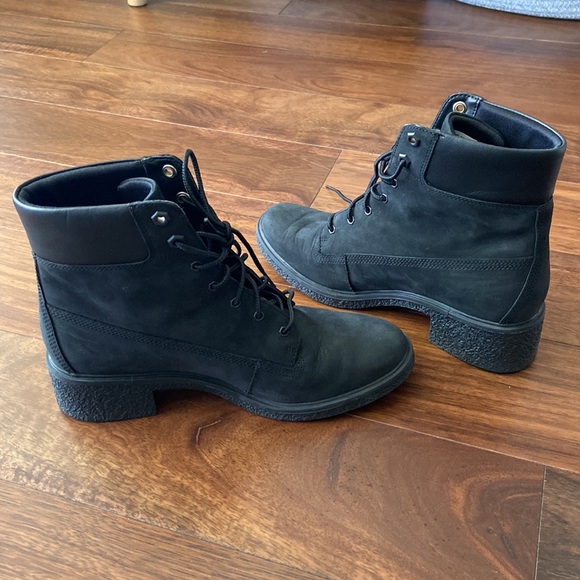 Timberland Boots - Picture 4 of 8